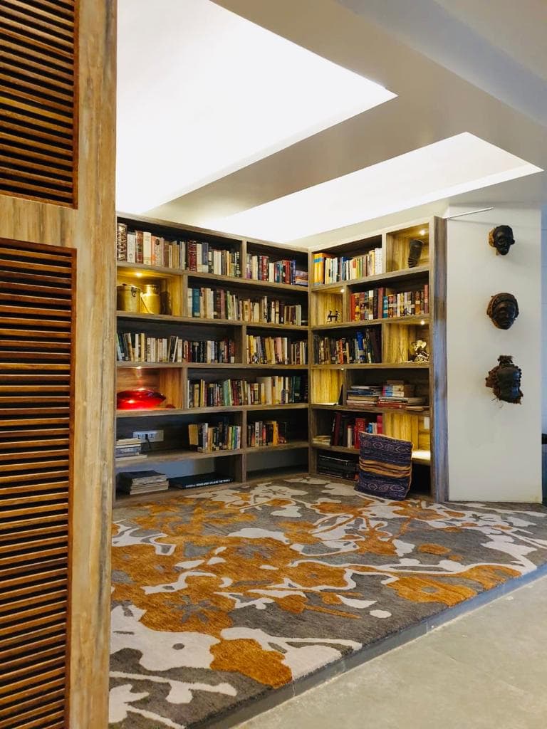 Gadgil Residence — view 5