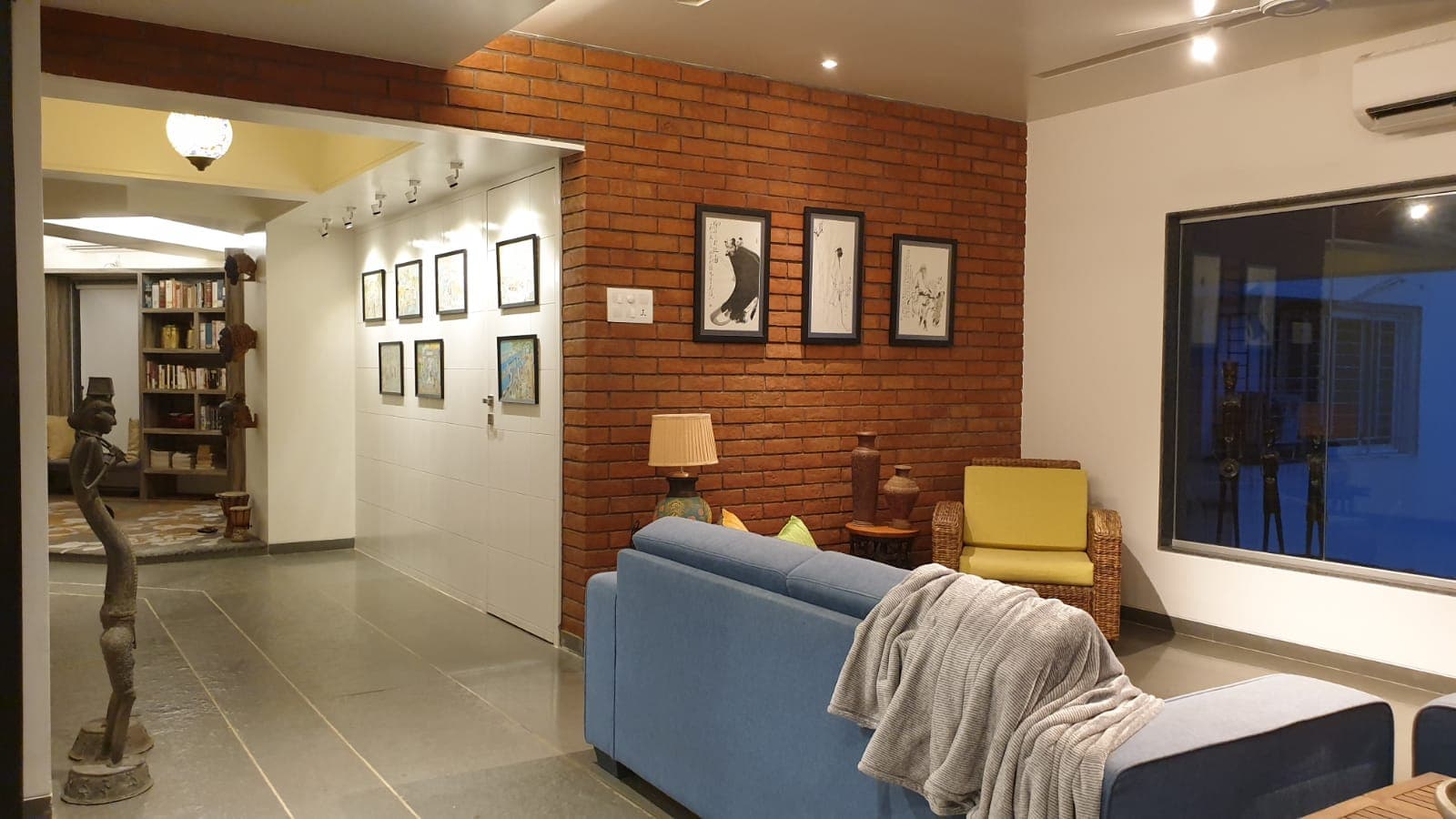 Gadgil Residence — view 7
