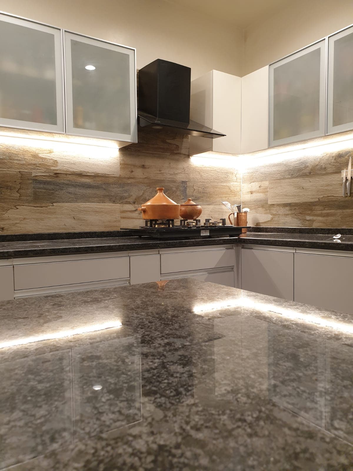 Gadgil Residence — view 9