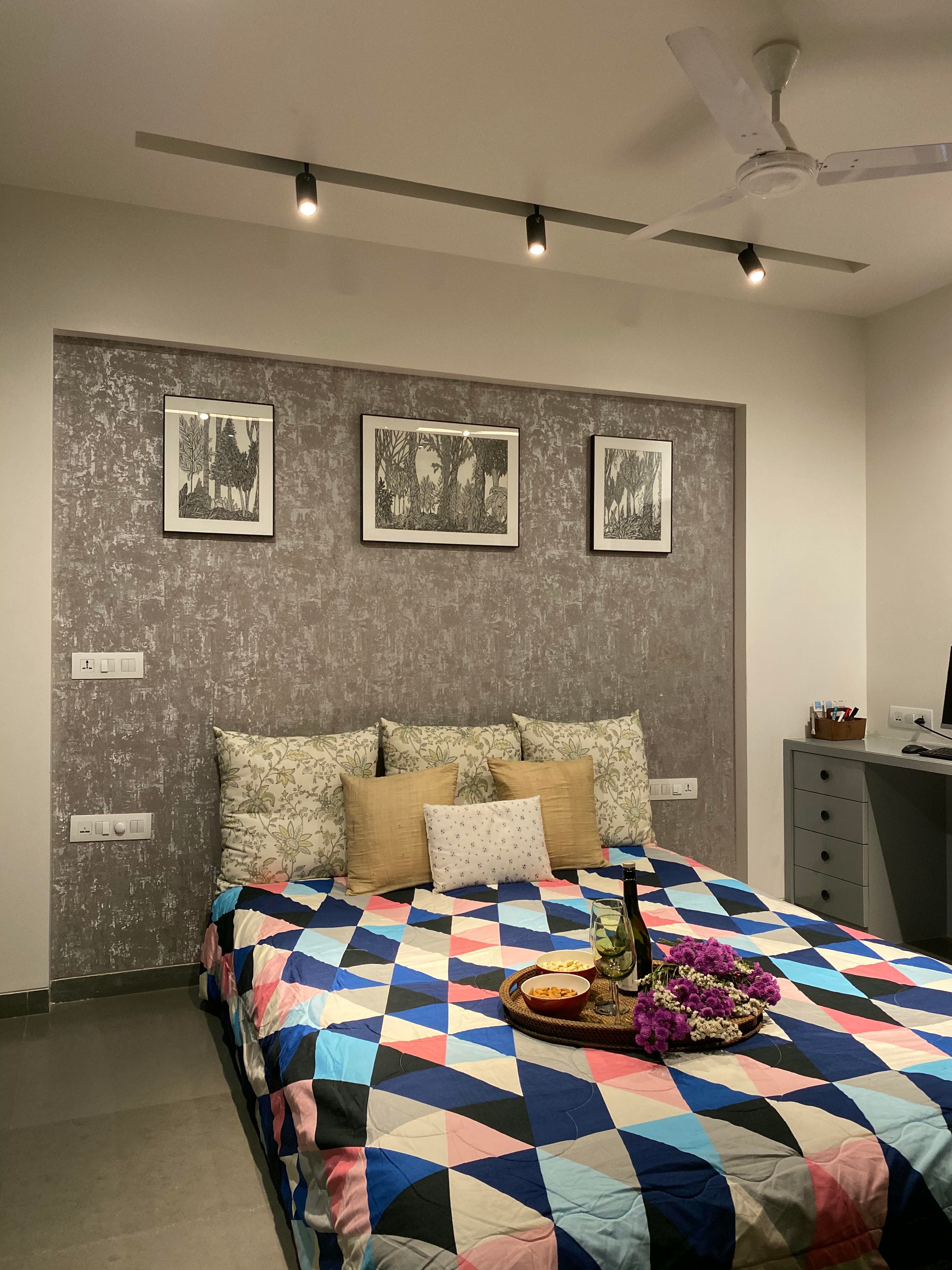 Gadgil Residence — view 14