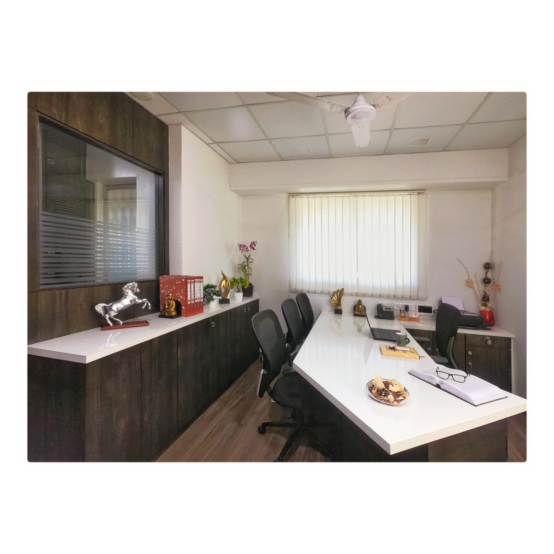 JJIT Fintech Office — view 3