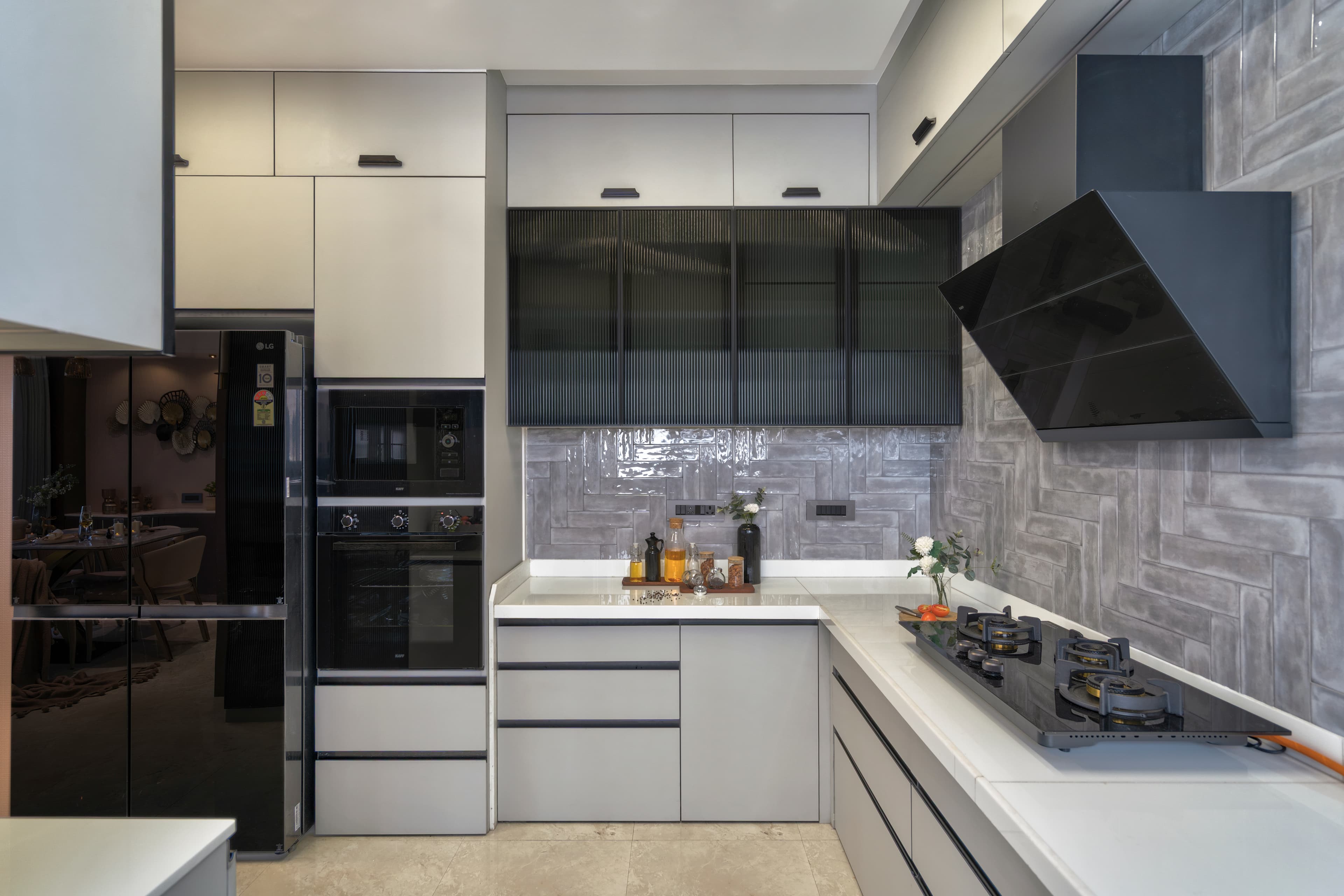 Pokharna Residence — view 10